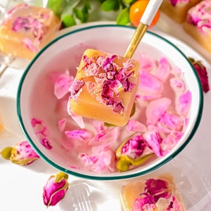 Đường phèn mật ong cánh hồng nhỏ 1 kí