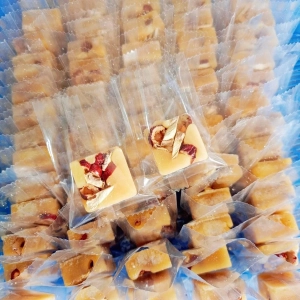 Đường phèn mật ong gừng táo đỏ 1 kí